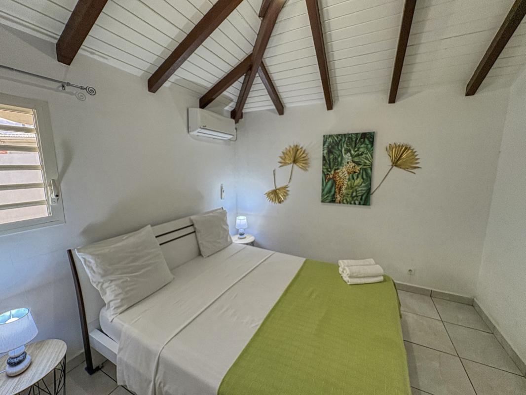 19.Location villa piscine Saint François Guadeloupe_Chambre
